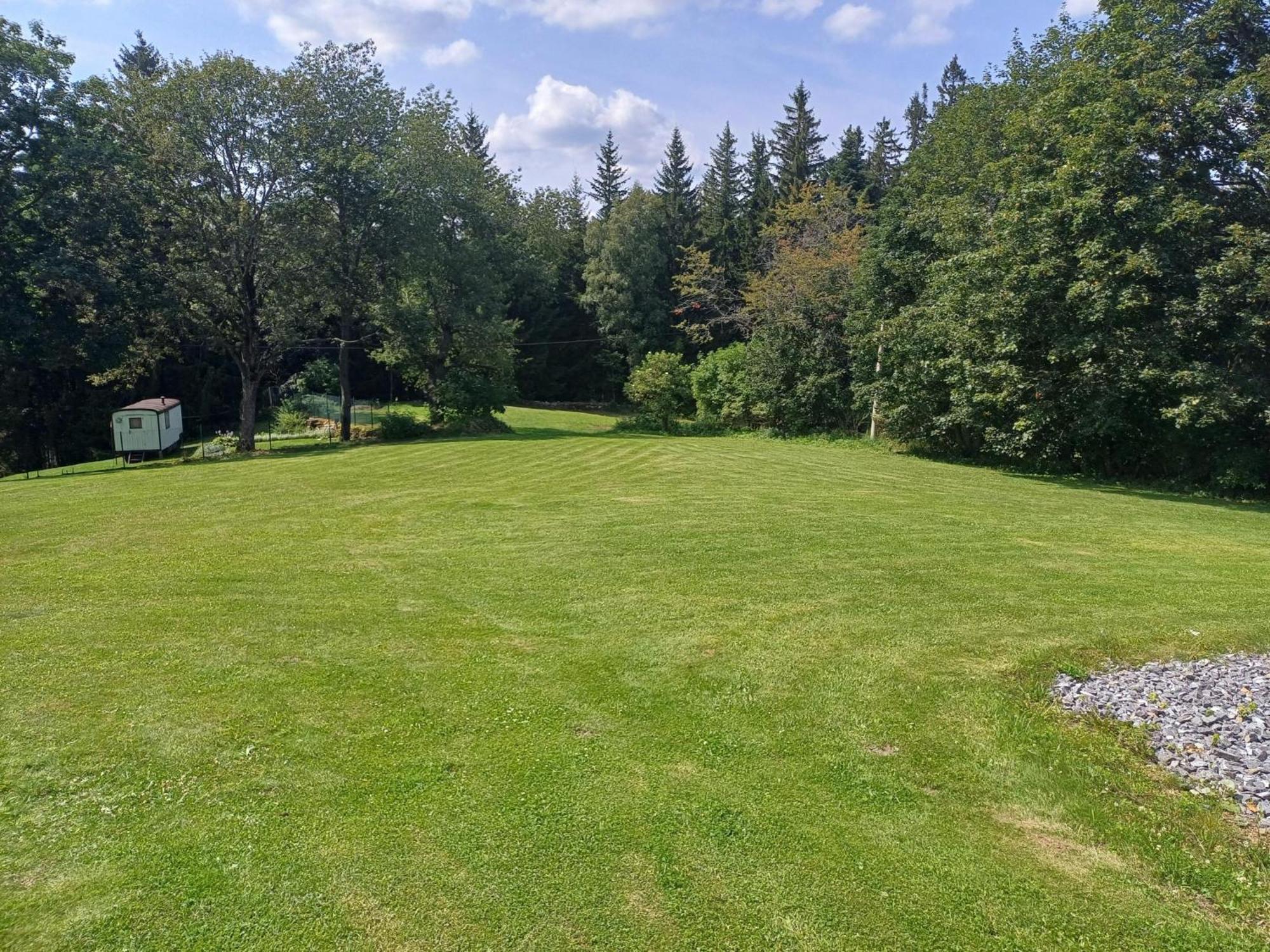 Penzion Na Výsluní Strasin Esterno foto